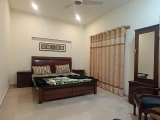 ROYAL VILLA Bhurban - 1