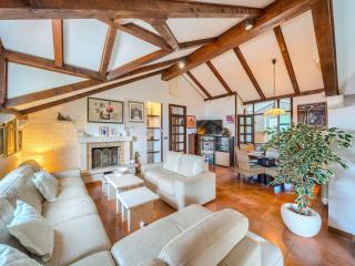 Three bedroom Apartment with terrace and sea view - 6