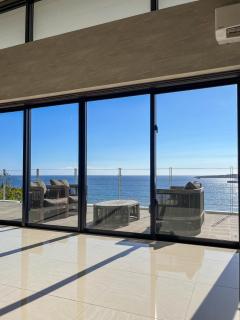 Bella Vista-Oceanview Hilltop Penthouse in Motobu - 8