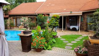 Aark Guest Lodge - 0
