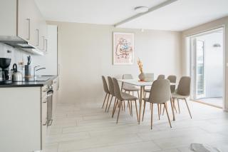 Stay Urban - 3BR with Balcony and Teracce - 7