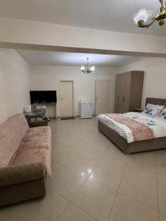 Cozy Studio 5 Mins Away from the Lake - 6