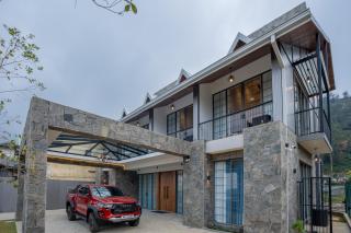Opulent Villa Nuwara Eliya - 0