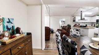 Single Room Woody House By QCA - 8