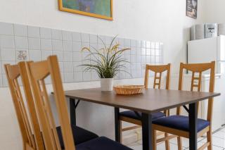 FLEX Aparts - große, möblierte 3-Raum Wohnung in Zwickau - 2