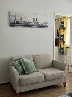 parvekkeellinen yksiö autopaikalla - 8