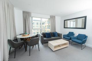 Two-Bedroom Seaview apartment at Glenelg - 9