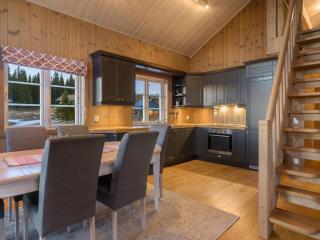 Ski cabin in Hafjell - 3