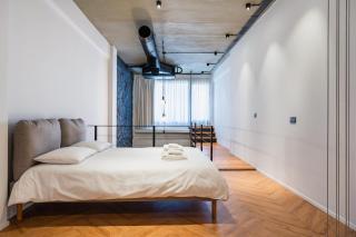 Luxury Loft with Balcony in Central Limassol - 7