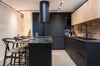 Luxury Loft with Balcony in Central Limassol - 2