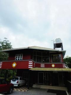 Pine ridge homestay kuttikanam - 8
