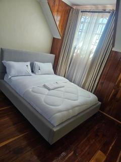 Nachet Homes - 6