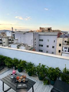 KK Athens Fine Stay -Neos Kosmos-Modern Apartments Opposite Metro with Rooftop Lounge & Acropolis Views - 8