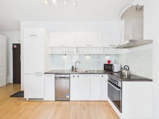 SuperApart Jana Kazimierza 49 Secluded Urban Hideaway with Modern Comforts - Varsovia - 9