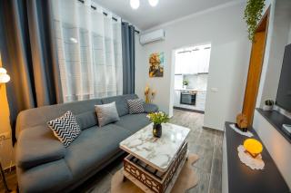 EGJE Apartments - 4