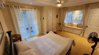 Zenio's Tagaytay Staycation House - 4