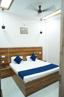 hotel kartik zirakpur chandigarh - 0