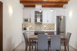 Irini's house in Skepasti up to 4 guests - 7