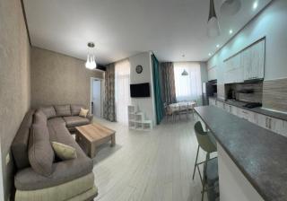 Zviadhouse - 0