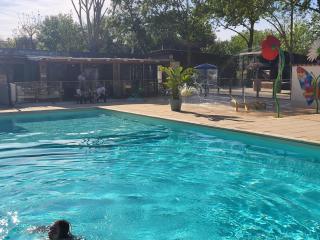 Camping Le Val de Cesse - 1