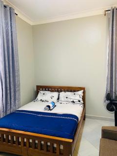Kisaasi Bahai Road 1 Bedroom B&B - 2