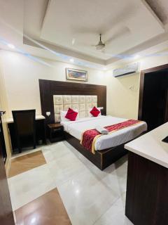 Hotel SS Grand - 1