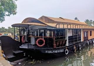 Crystal cruis House Boat - 3