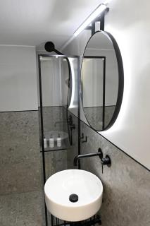 Unique Apartment - 7