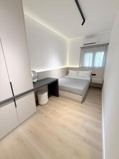 Unique Apartment - 6