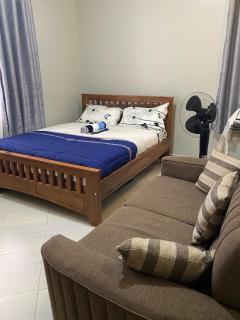 Kisaasi Bahai Road 1 Bedroom B&B - 2