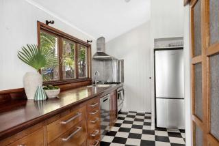 Pacific Terrace Beach House - 3
