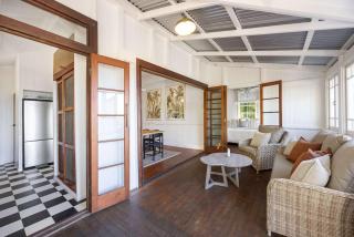 Pacific Terrace Beach House - 2
