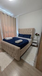 Oakley Apartment- By Tito Homes - 9