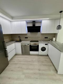 TuristMar - Amplio Apartamento en Salou con piscina, a 2 minutos de la Playa - 3