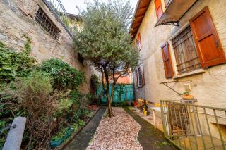 Sun Tower by Quokka 360 - Spacious Bike Holiday Home near Lake Como - 3