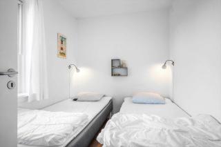 4180-Borre-Klintholm-Havneby-80 - 1
