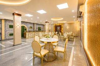 Hotel Vibe Blue Sec 70, Near Kailash Hospital & Sec 61 -52 Metro - 7