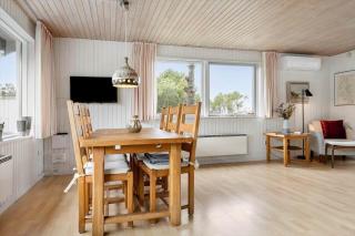 0164-Romo-Julianehab-29 - 7
