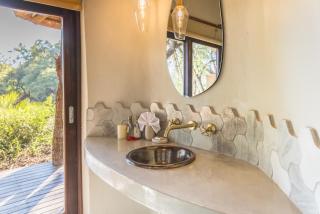 Limpopo-Lipadi Wildlife and Wilderness Reserve - 8