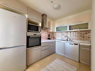 Cevahir Sky-Cozy Luxury Apartment & FREE Parking - 5