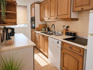 Luna Center Apartment - 2 Balconies & 3 AC - 6