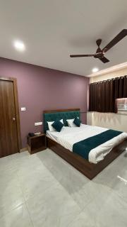 Hotel Triyugi - 7