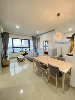 2 bed rooms Modern Cozy Apartment with City View - 0