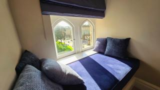 Crescent view penthouse - Luxury Apartment Central Buxton - 8