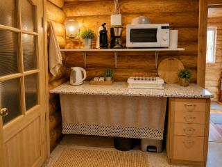 Peaceful Nature Cottage near Talsi with Hot Tub, Sauna & Pond, Camping Ives - 2