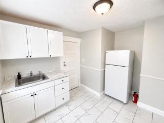 Budget Private Room 5 near Yale & Hospitals Grasso - 8