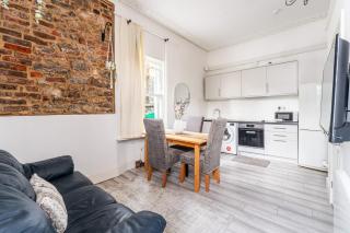 Beautiful 1 Bedroom Apartment in Clifton, Bristol - 8