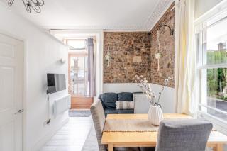 Beautiful 1 Bedroom Apartment in Clifton, Bristol - 0