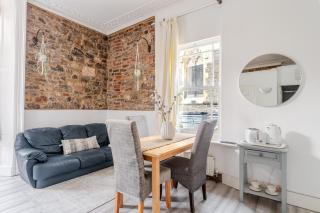 Beautiful 1 Bedroom Apartment in Clifton, Bristol - 9