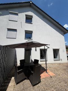 Große 2 Ferienwohnung Gästehaus NEUBAU Merzig 100 m2 - 4